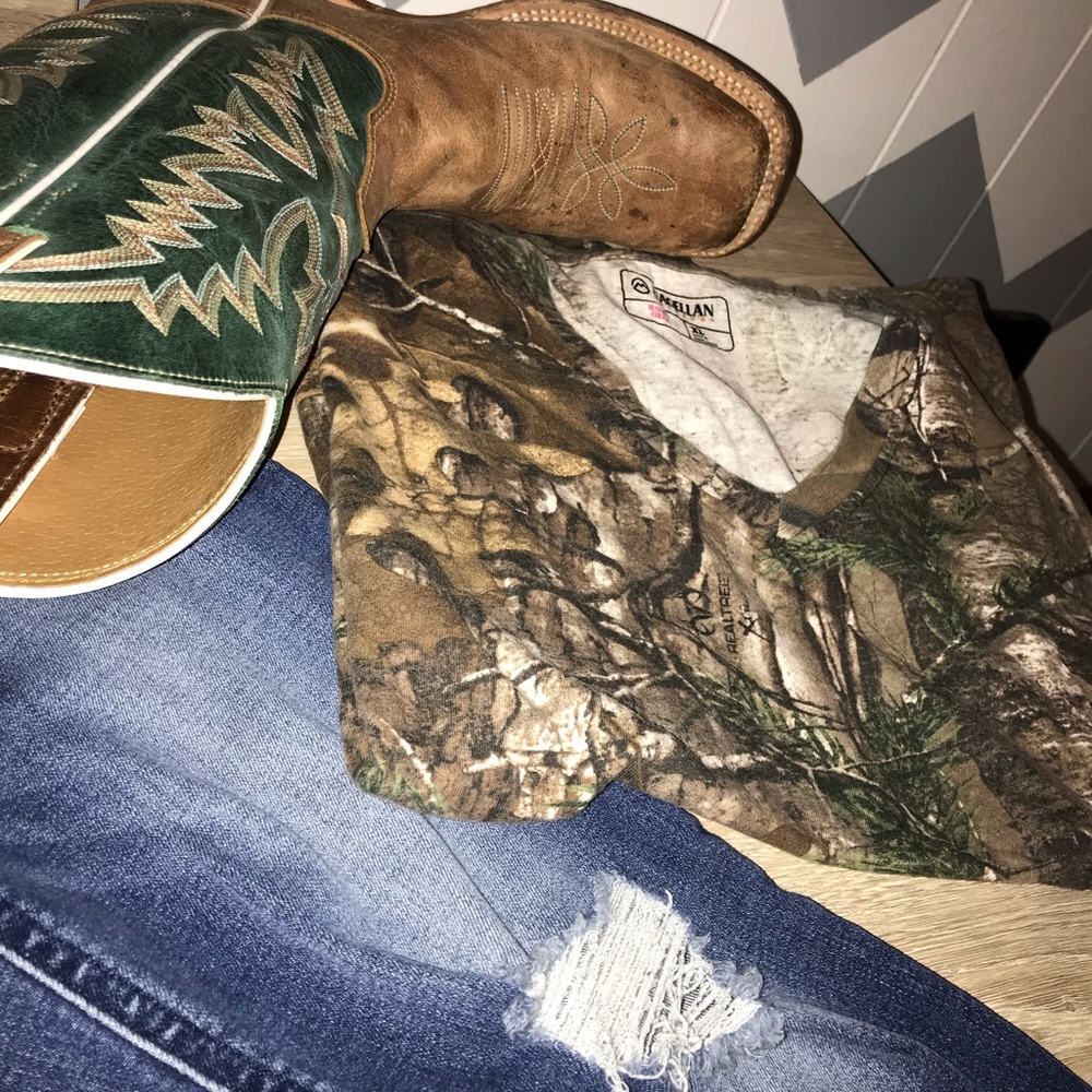 Ladies Hunt Gear Camo Shirt